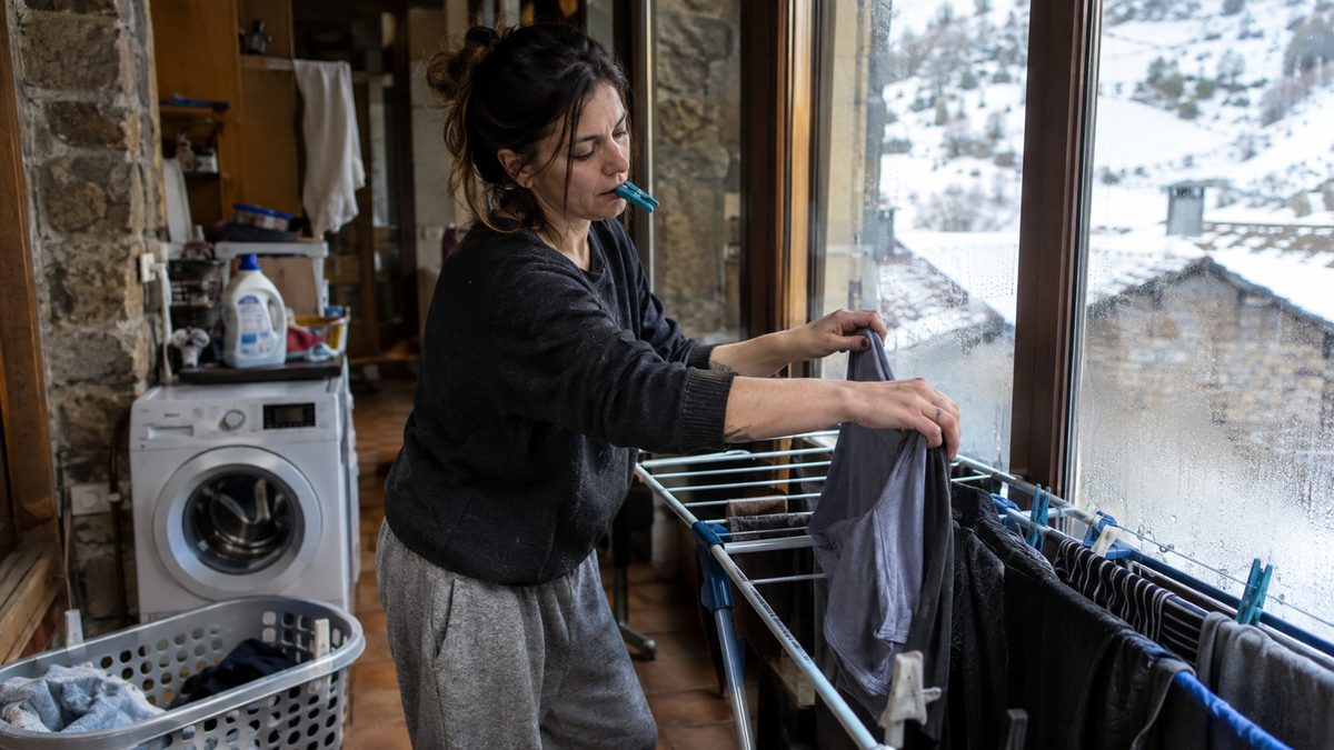 Trabajo de limpieza y servicio doméstico en Hellín